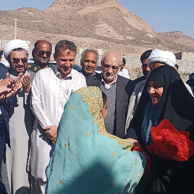 افتتاحیه هنرستان فنی حرفه ای دخترانه یاران محسنین همزمان با یوم الله ۲۲ بهمن
