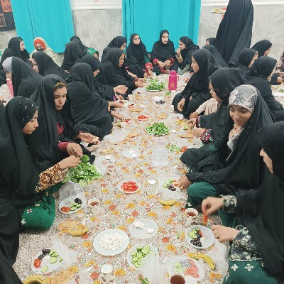 برگزاری ضیافت سفره افطاری